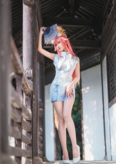 六月之蛇